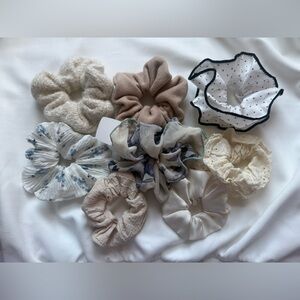 New bundle set Scrunchies barrettes hair accessoris clips 8 pcs